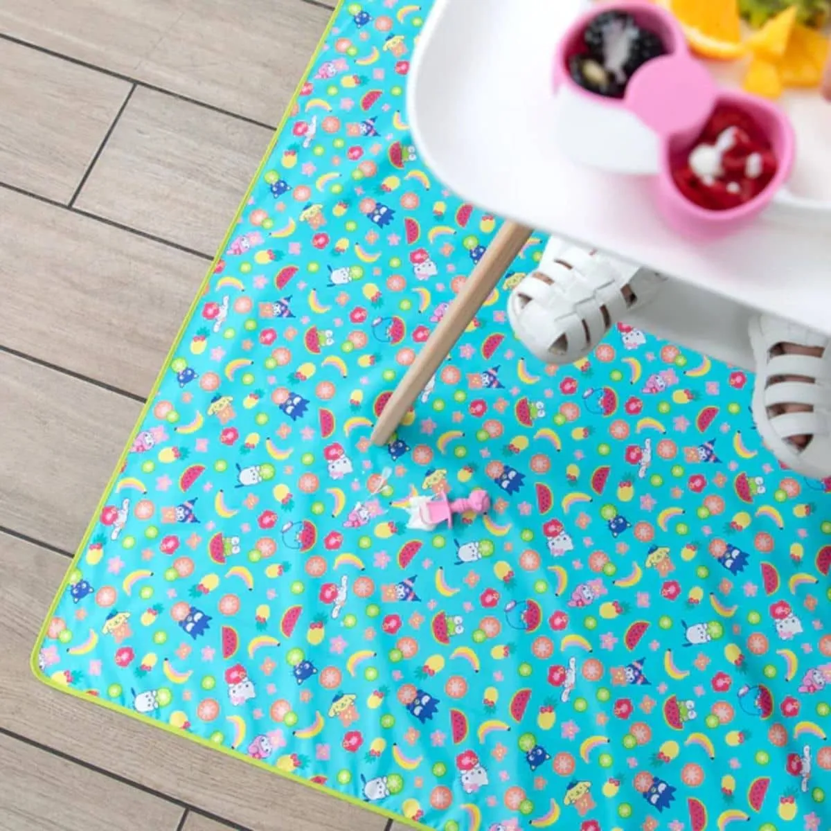 Bumkins Waterproof Splat Mat - Hello Kitty Fruit