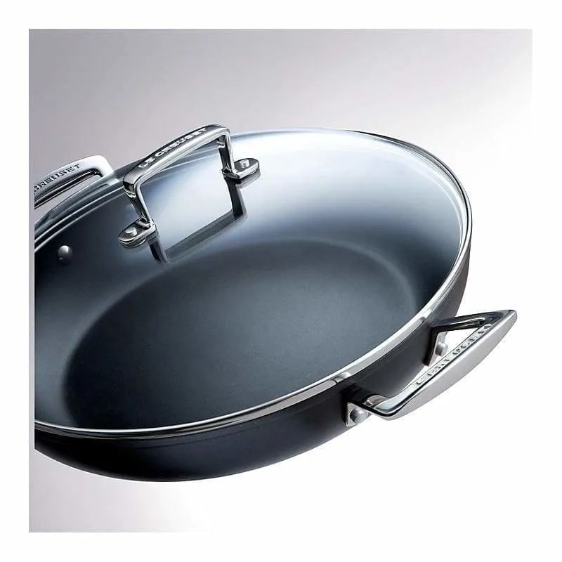 Le Creuset Toughened Non-Stick Shallow Casserole with Glass Lid