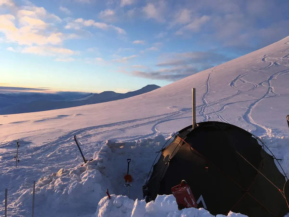 NORTENT Gamme 6 Person 4 Season Expedition Tent